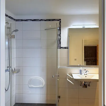Stella Barrierefrei & Zentral, Mit Balkon, Aufzug & Parkplatz * Werne